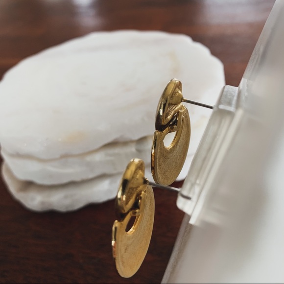 Vintage Earrings - Picture 4 of 5